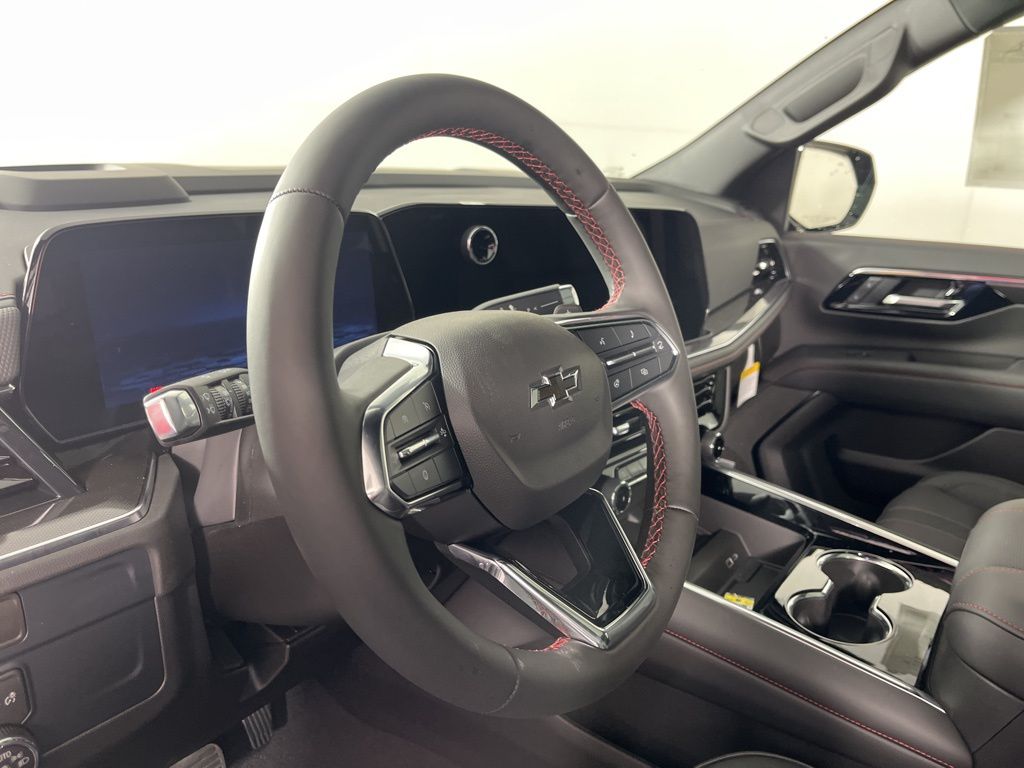 Thumbnail: 2026 Chevrolet Suburban - 28