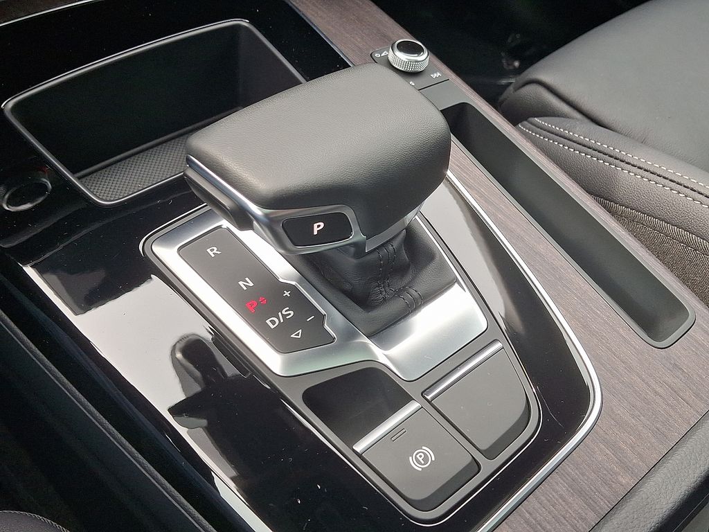 2024 Audi Q5 Premium 15