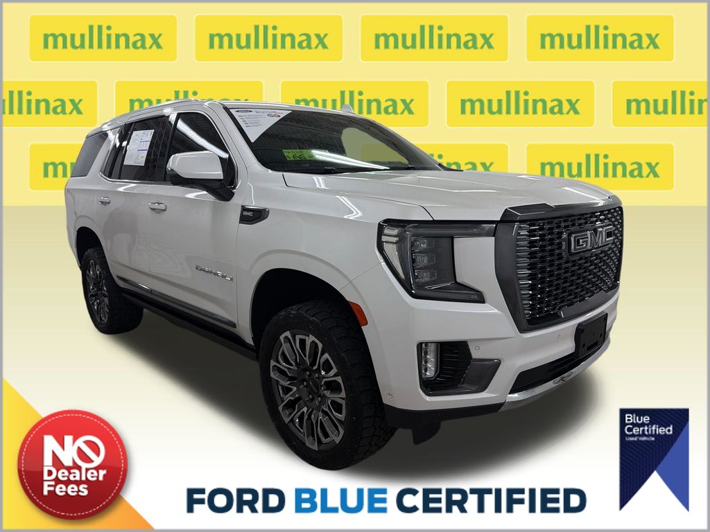 White Frost Tricoat 2023 GMC Yukon SUV / Crossover Four-Wheel Drive 