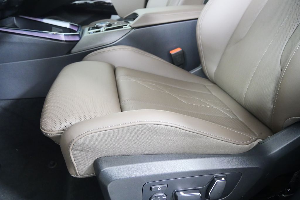 Thumbnail: 2026 BMW X3 - 9