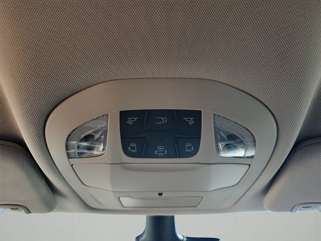 Used Car 2023 Chrysler Pacifica  Touring L For Sale Under $40,000 In Austin, Texas