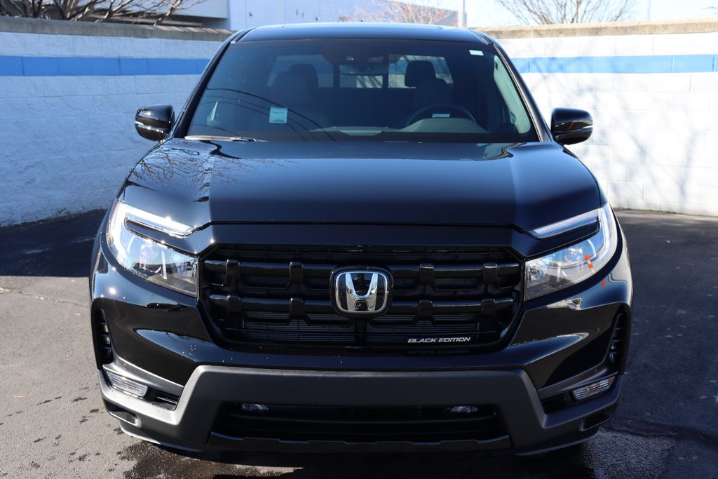 2025 Honda Ridgeline Black Edition 8