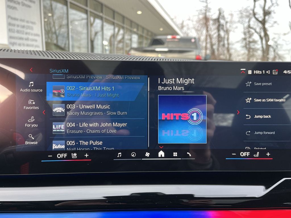 Thumbnail: 2026 BMW M5 - 16