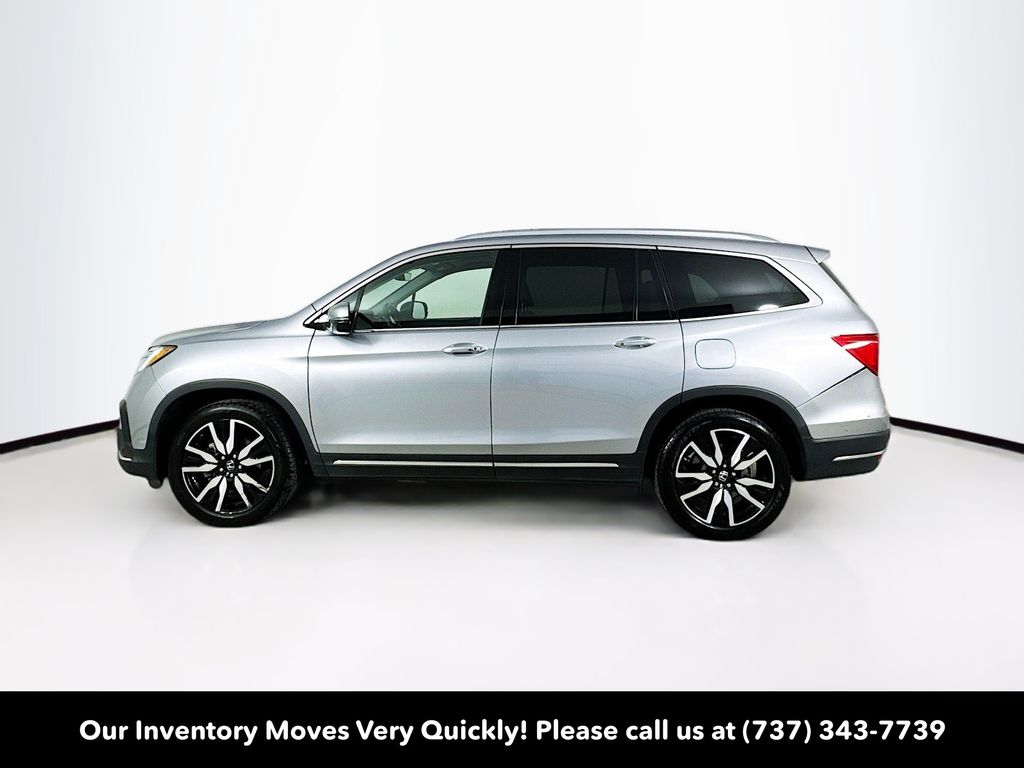 Used Car 2020 Honda Pilot  Touring For Sale Under $30,000 In Austin, Texas