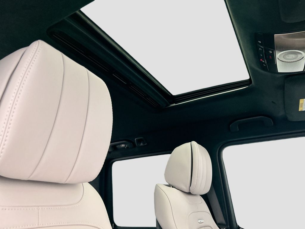 Thumbnail: 2026 Mercedes-Benz G-Class - 17