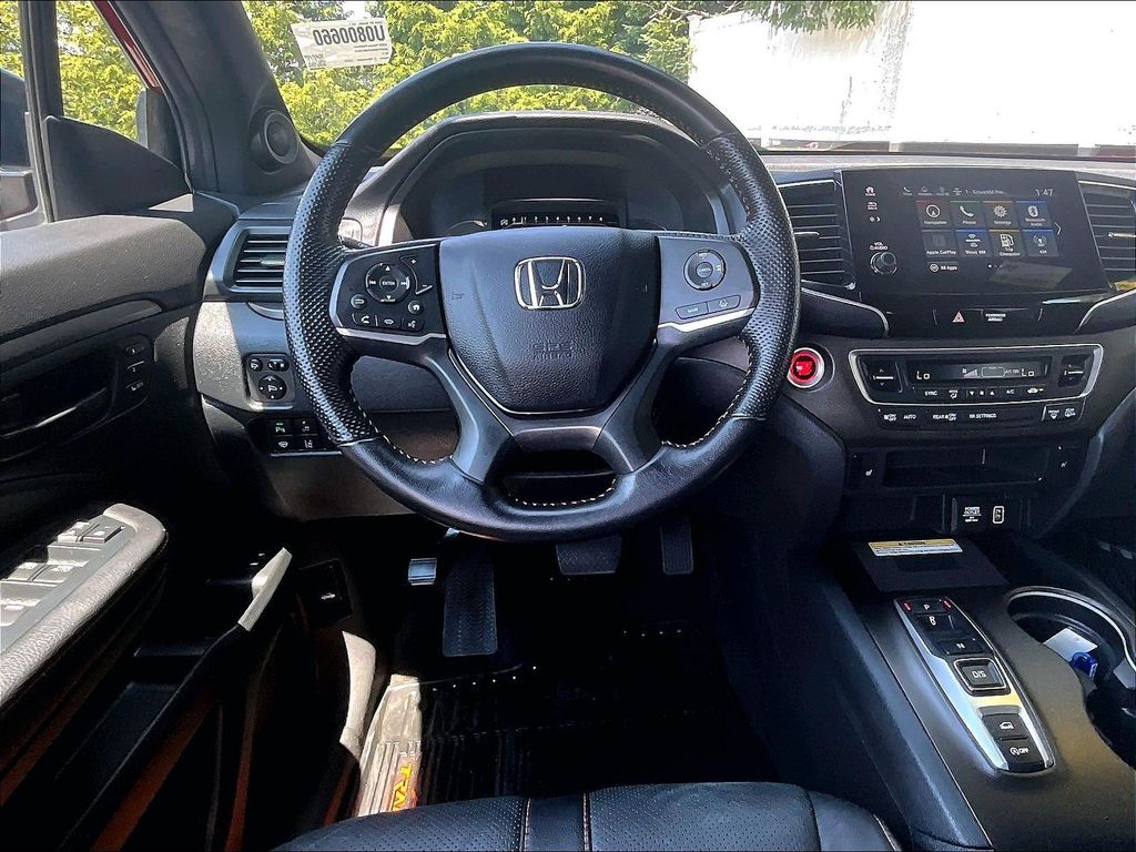 2023 Honda Passport — photo 17