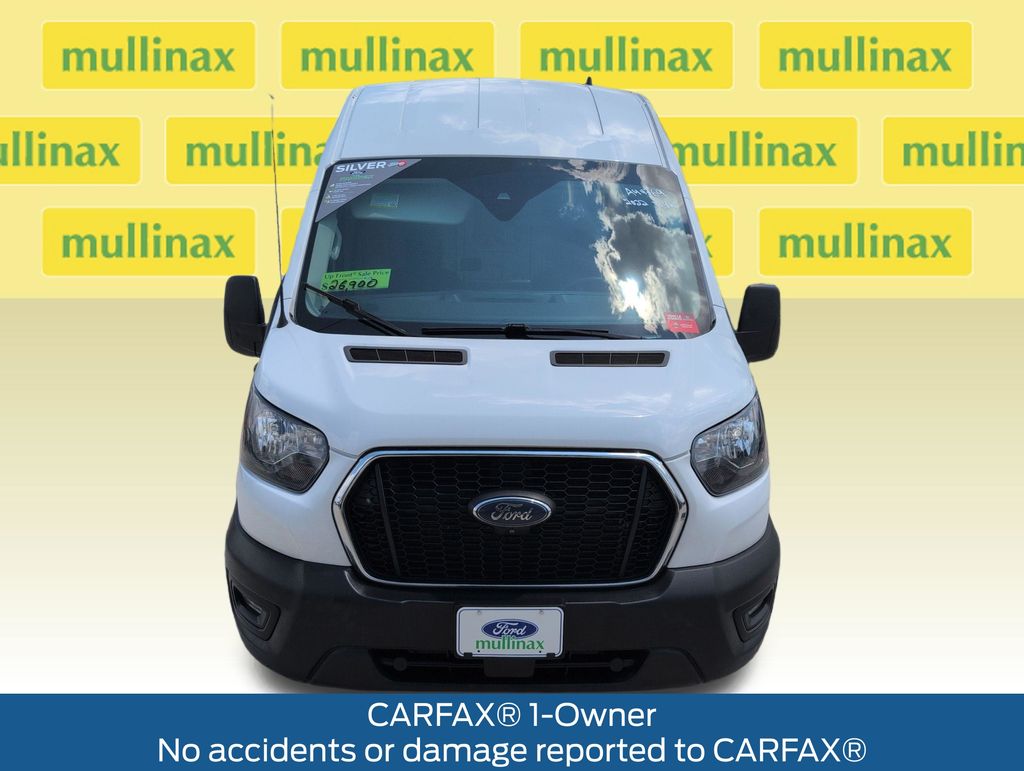 Used 2023 White Ford Base image 10