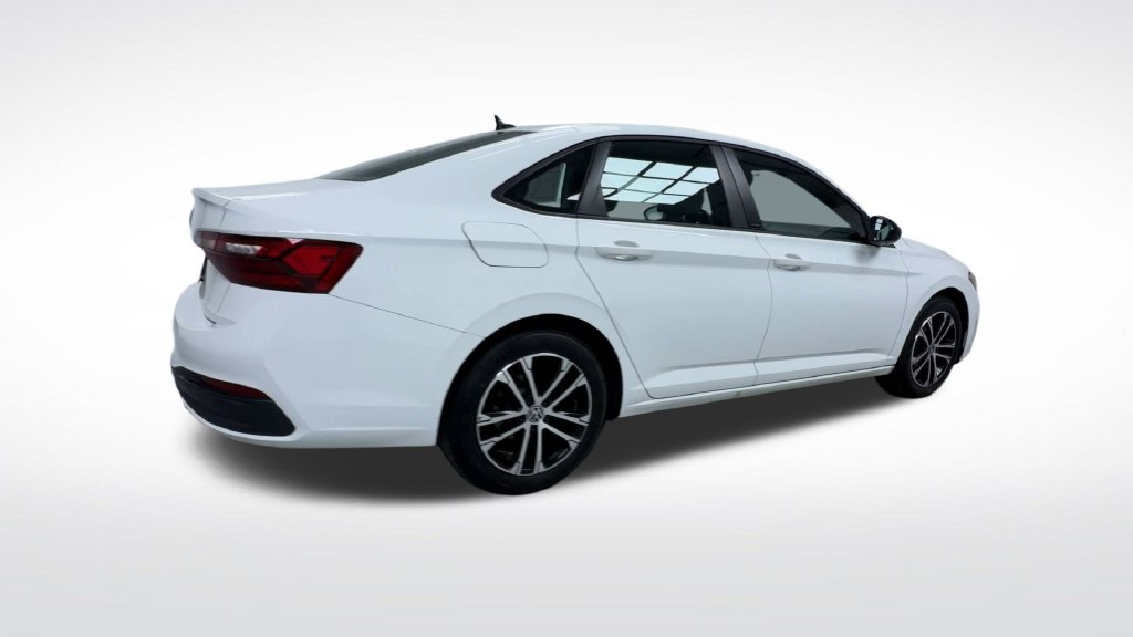 Used 2023 Volkswagen Jetta Sedan