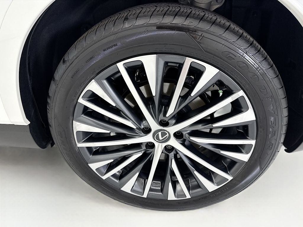 Thumbnail: 2024 Lexus RX - 29