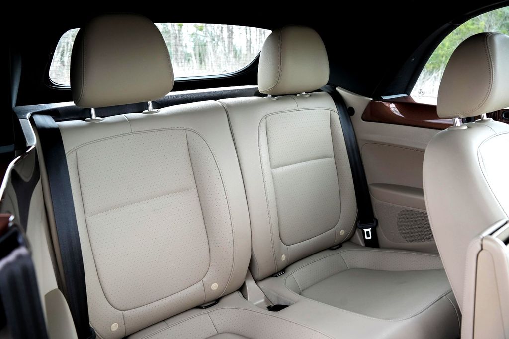 Used Car 2017 Volkswagen Beetle  1.8t Se For Sale Under $30,000 In Taylor, Texas