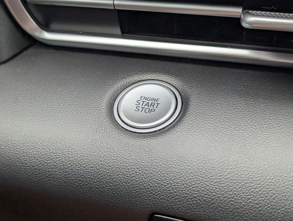Used 2023 Hyundai Elantra Sedan