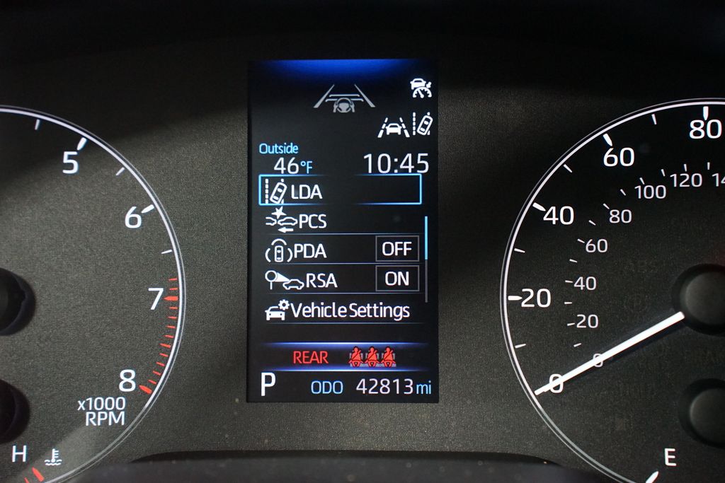 Thumbnail: 2023 Toyota Corolla - 16