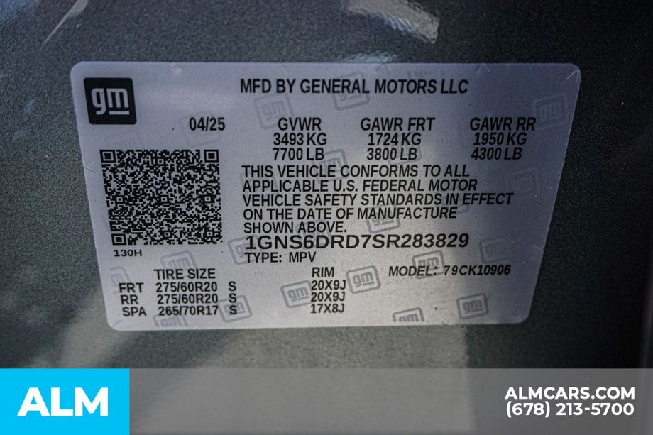 Used 2025 Gray Chevrolet Z71 image 61