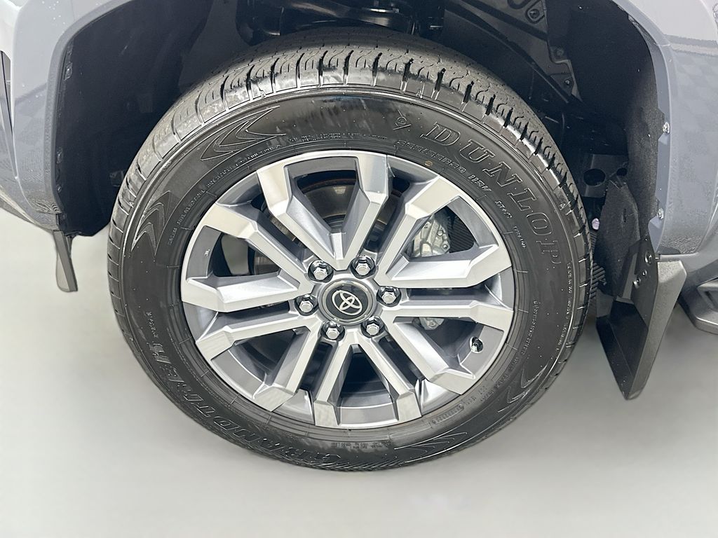 Thumbnail: 2025 Toyota 4Runner - 32