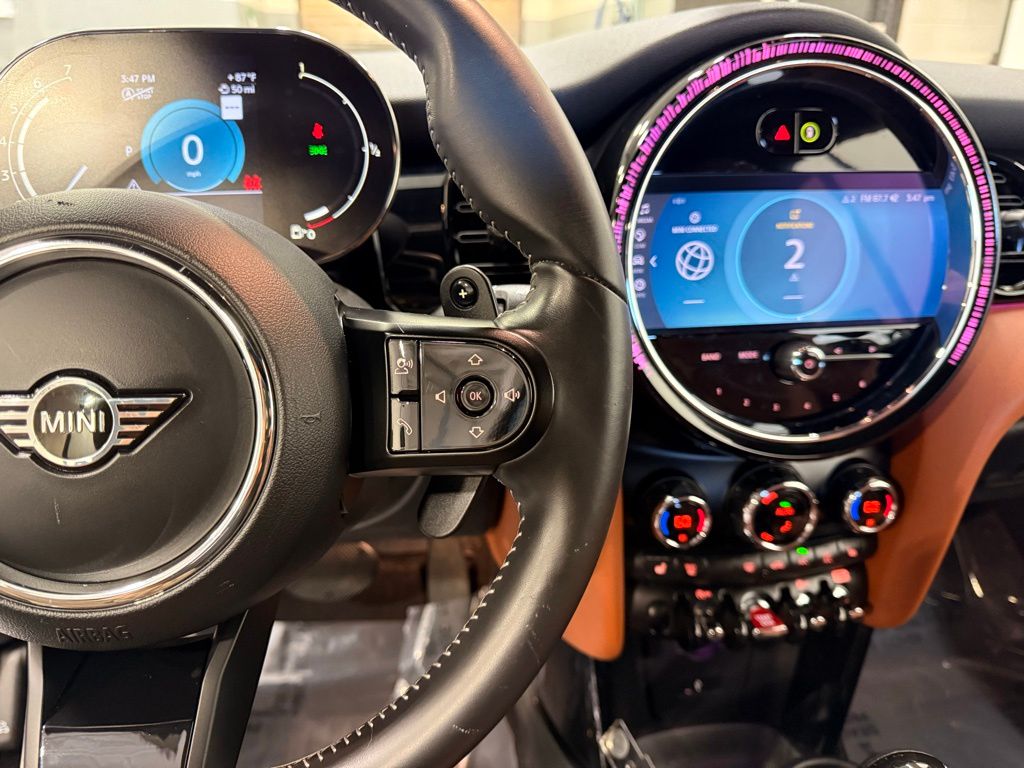 Thumbnail: 2023 MINI Cooper - 12