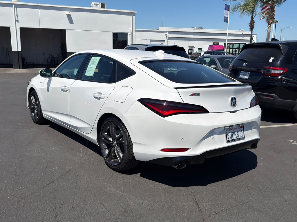 Thumbnail: 2025 Acura Integra - 9