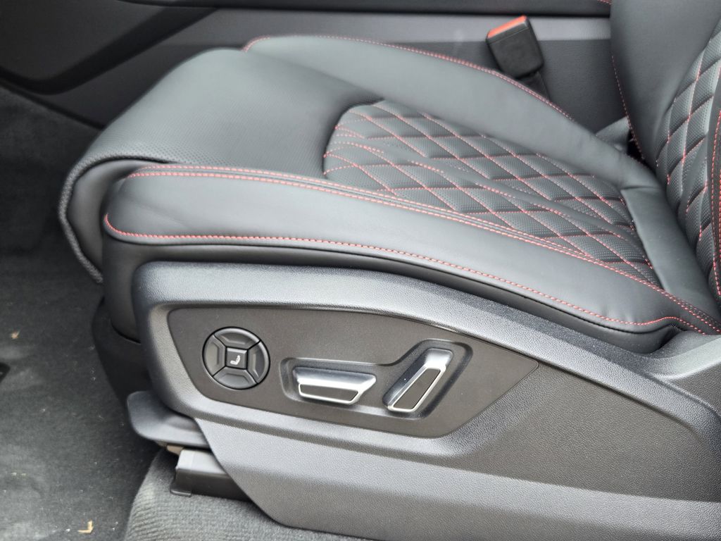 new 2026 Audi SQ7 car, priced at $107,840