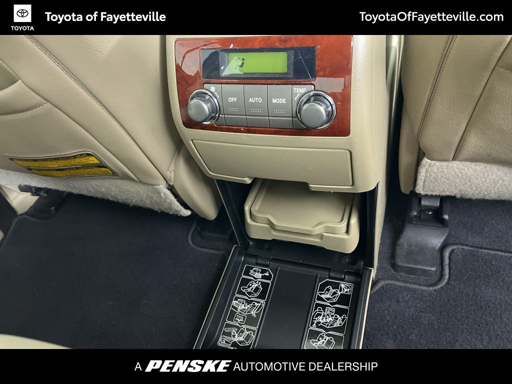 Thumbnail: 2012 Toyota Highlander - 10