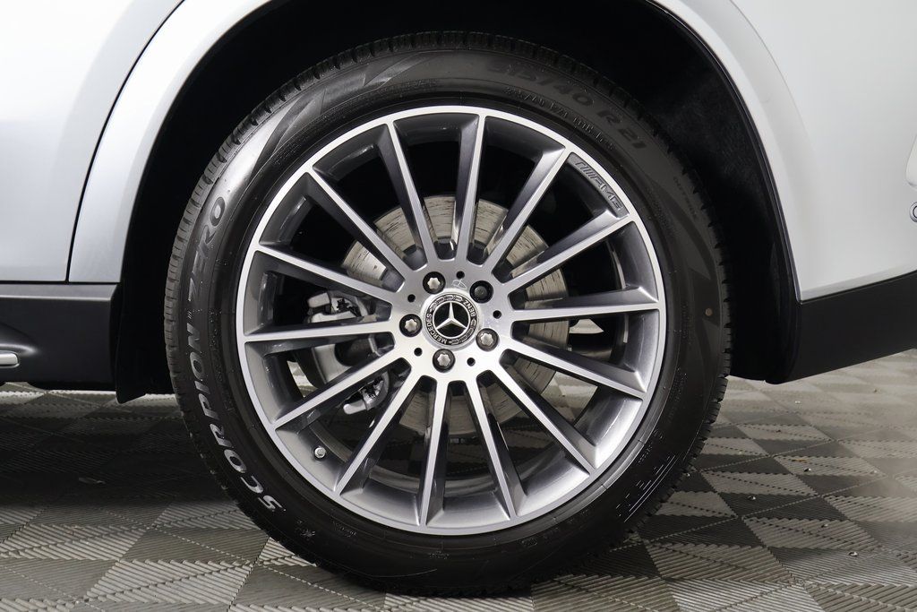 Thumbnail: 2026 Mercedes-Benz GLE - 10