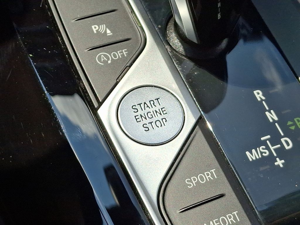 Thumbnail: 2022 BMW X3 - 25