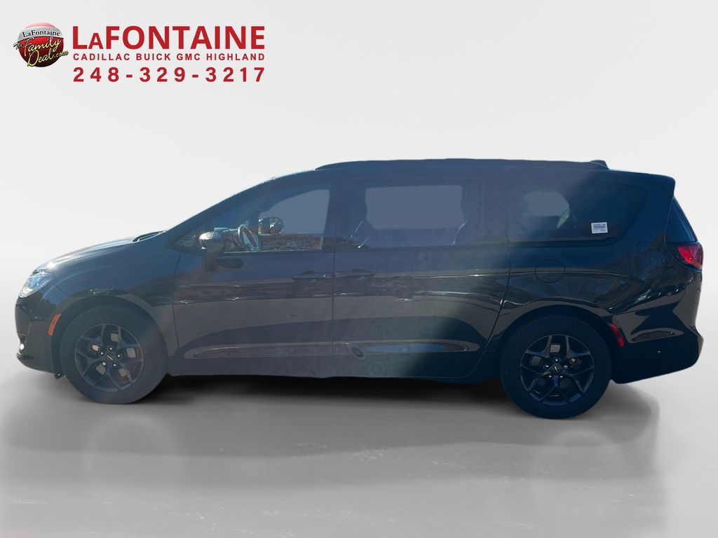 2020 Chrysler Pacifica Touring L Plus 4