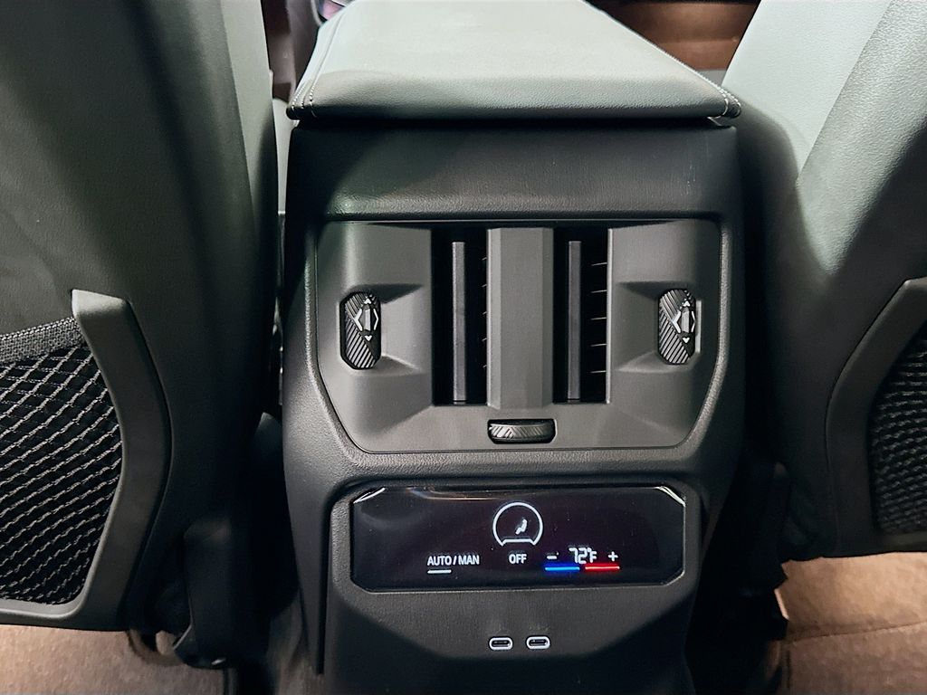 Thumbnail: 2026 BMW X3 - 18