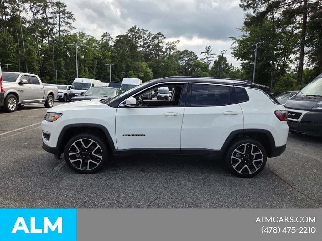 Used 2018 White Jeep Limited image 5