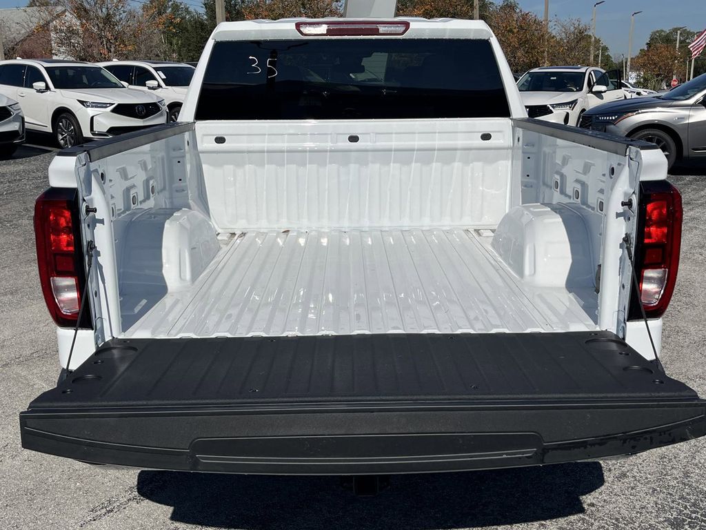 new 2025 GMC Sierra 1500 car, priced at $46,699