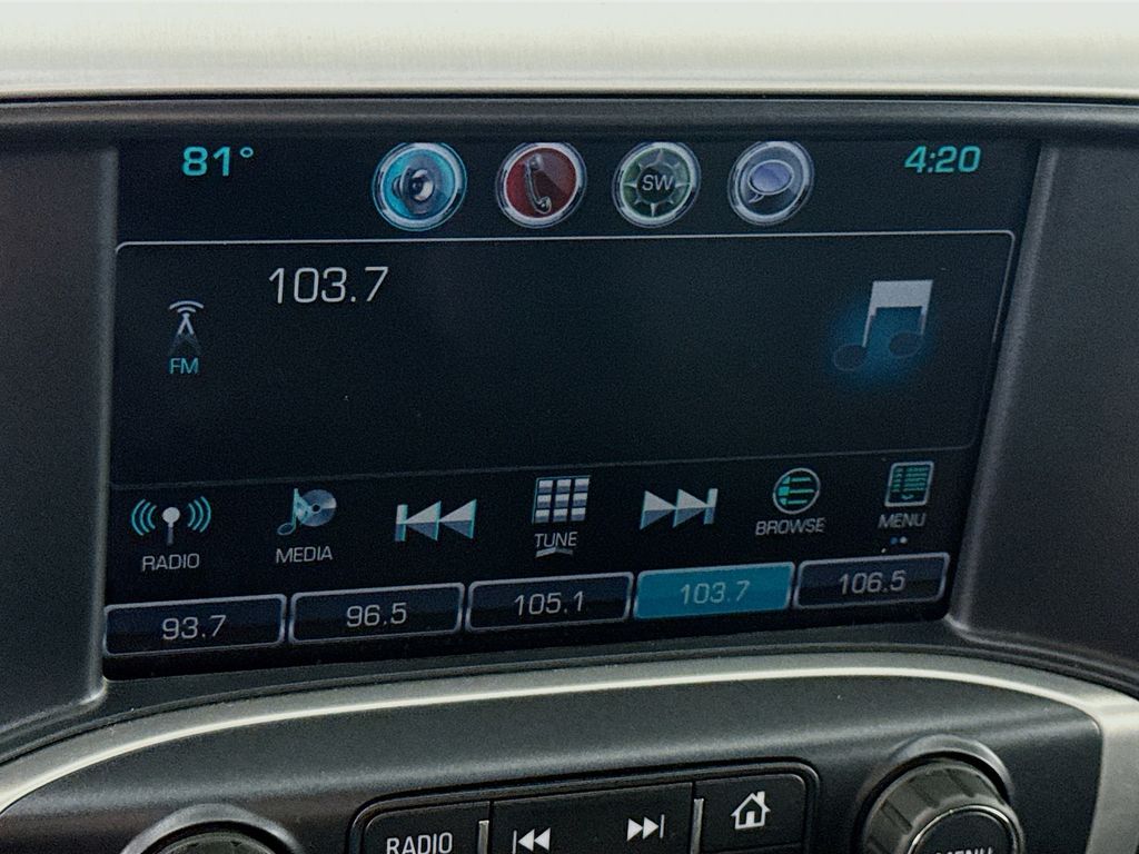 View vehicle photo 7