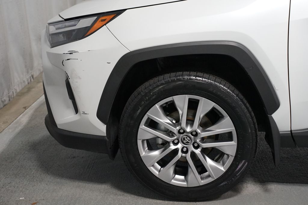 Thumbnail: 2025 Toyota RAV4 - 5