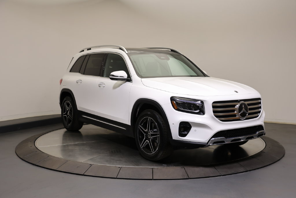 Thumbnail: 2026 Mercedes-Benz GLB - 3