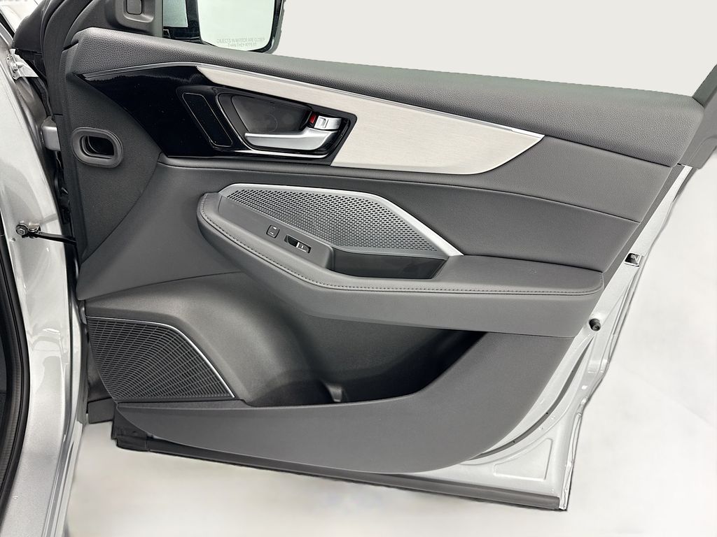 Thumbnail: 2026 Acura MDX - 26