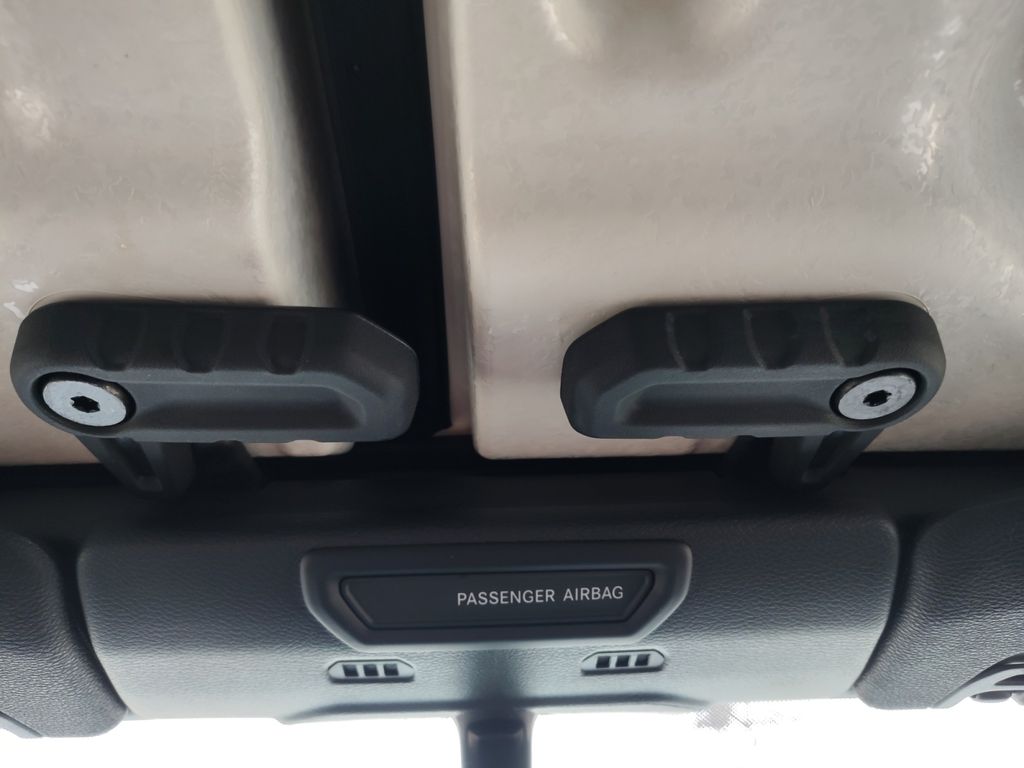 Used Car 2022 Jeep Gladiator  Sport For Sale Under $40,000 In Austin, Texas