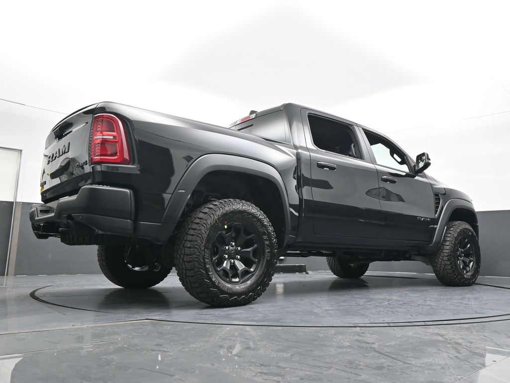 New 2026 Diamond Black Crystal Pearlcoat Ram RHO image 58