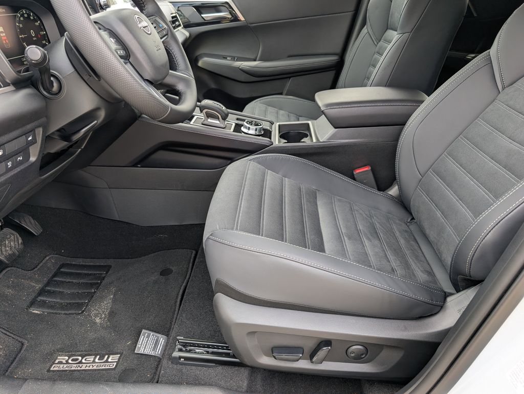 New 2026 Nissan Rogue Plug-in Hybrid SUV
