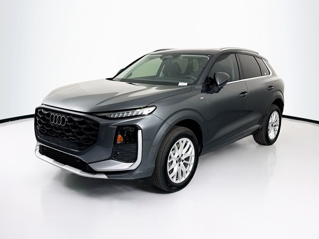 Thumbnail: 2026 Audi Q3 - 1