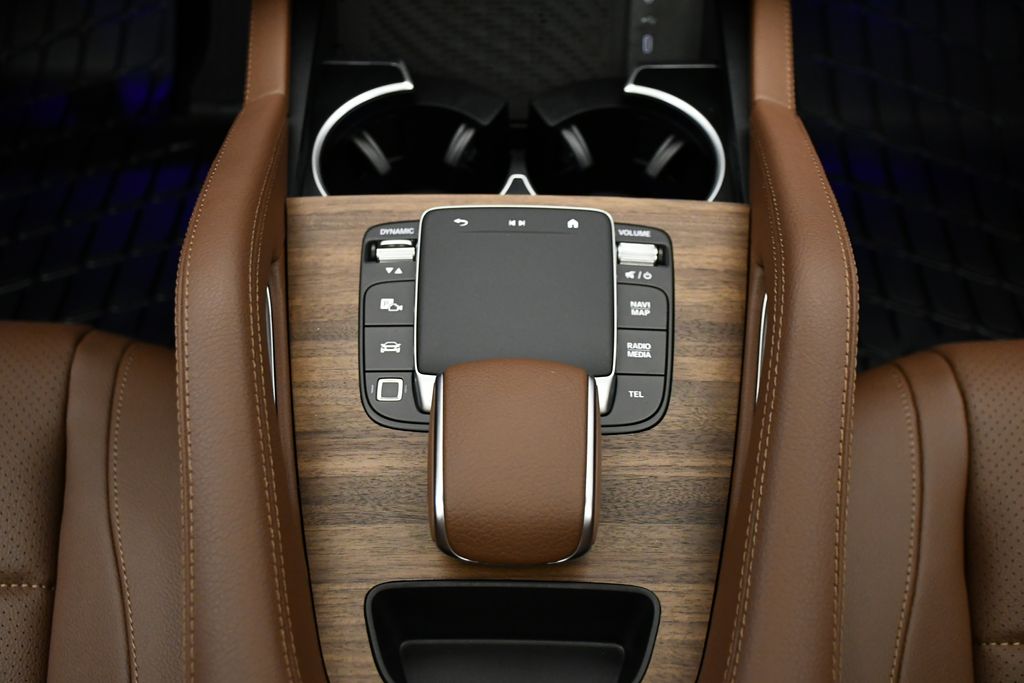 Thumbnail: 2026 Mercedes-Benz GLE - 31