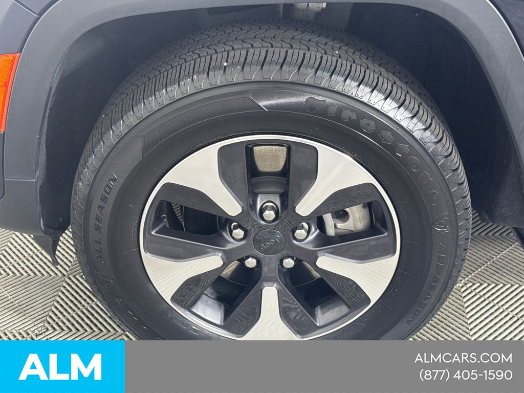 Used 2024 Black Jeep 4xe image 15