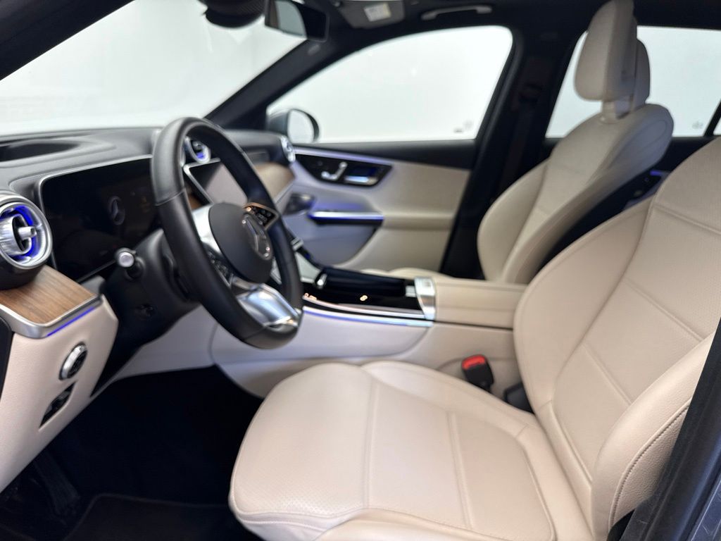 Thumbnail: 2023 Mercedes-Benz GLC - 17