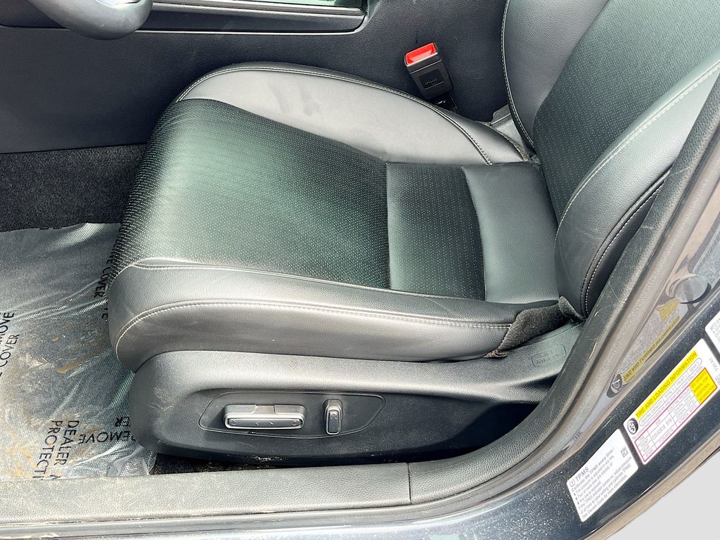 Used 2024 Gray Honda Touring image 20