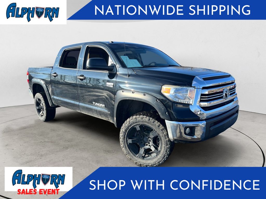 2017 Toyota Tundra SR5 CrewMax 5.7L 4WD