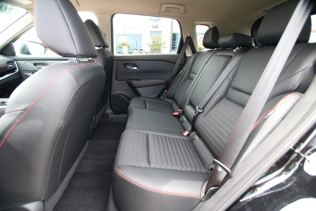 Used 2025 Nissan Rogue SUV