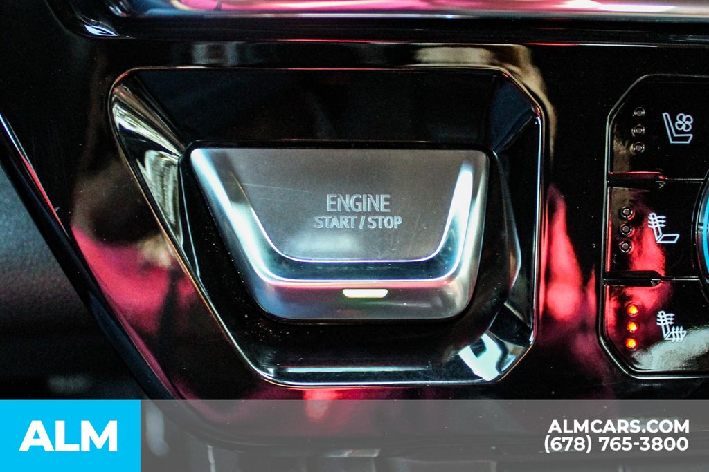 Used 2025 Blue GMC Denali Ultimate image 30
