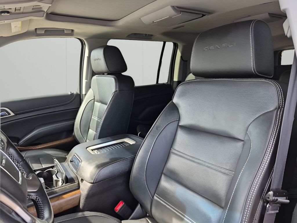 Used Car 2020 Gmc Yukon Xl  Denali For Sale Under $35,000 In Austin, Texas