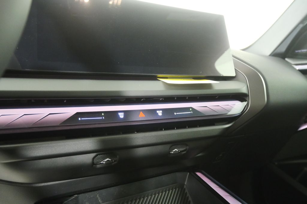 Thumbnail: 2026 BMW X3 - 22