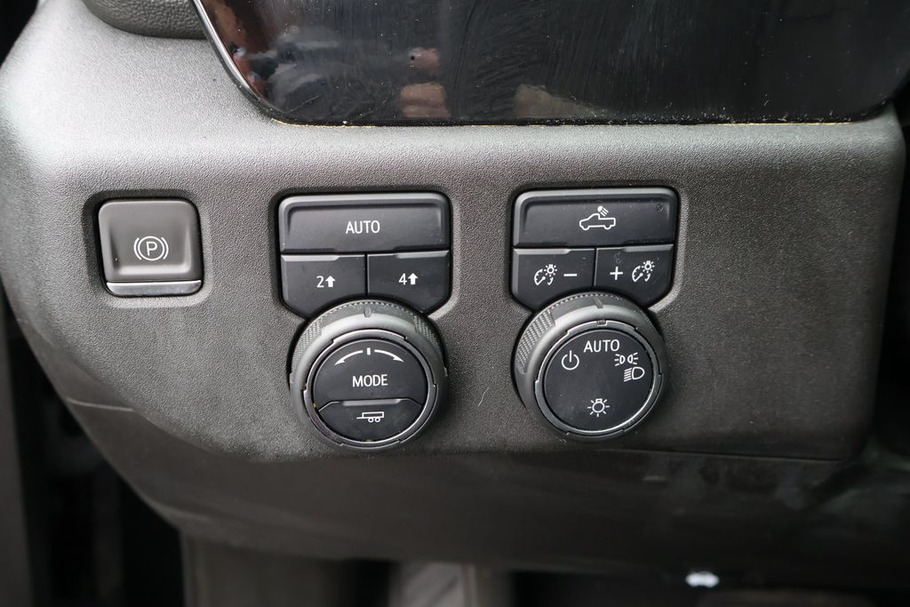 2022 Chevrolet Silverado 1500 LT 18