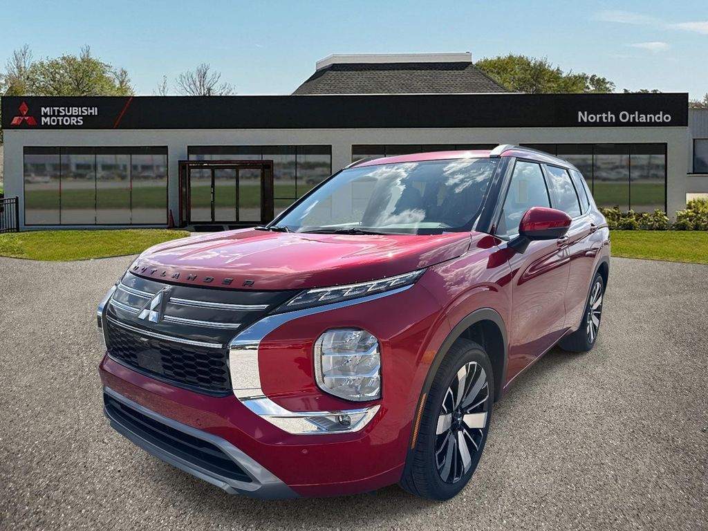 2025 Mitsubishi Outlander SEL