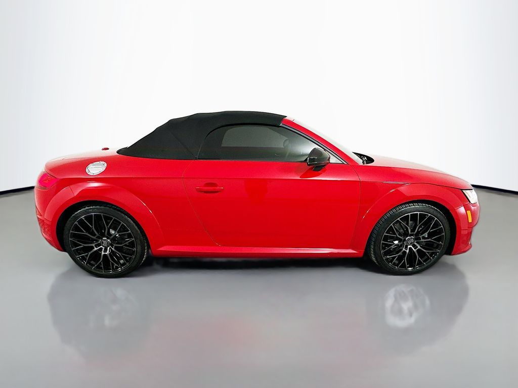 Thumbnail: 2017 Audi TT - 4