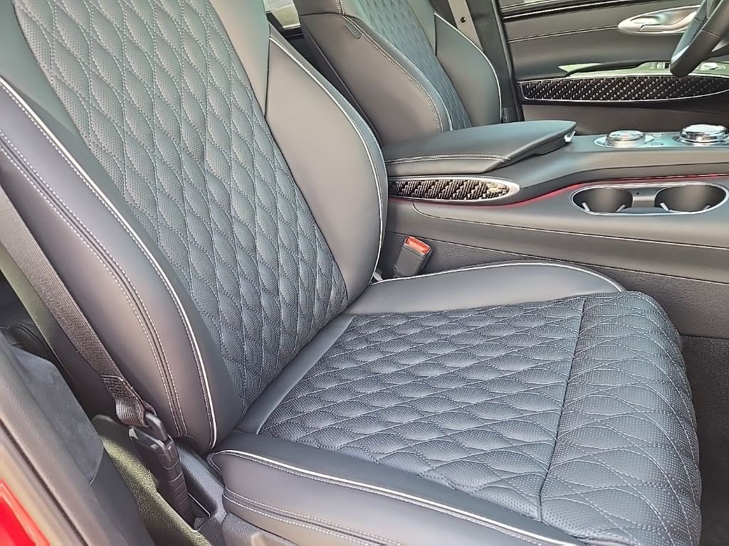 2025 Genesis GV70 Sport Prestige 25