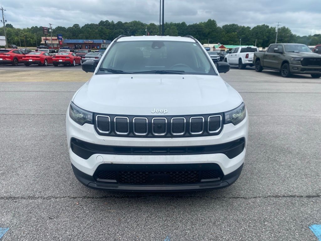 Bright White Clearcoat 2022 Jeep Compass SUV / Crossover Front-Wheel Drive 6-Speed Automatic